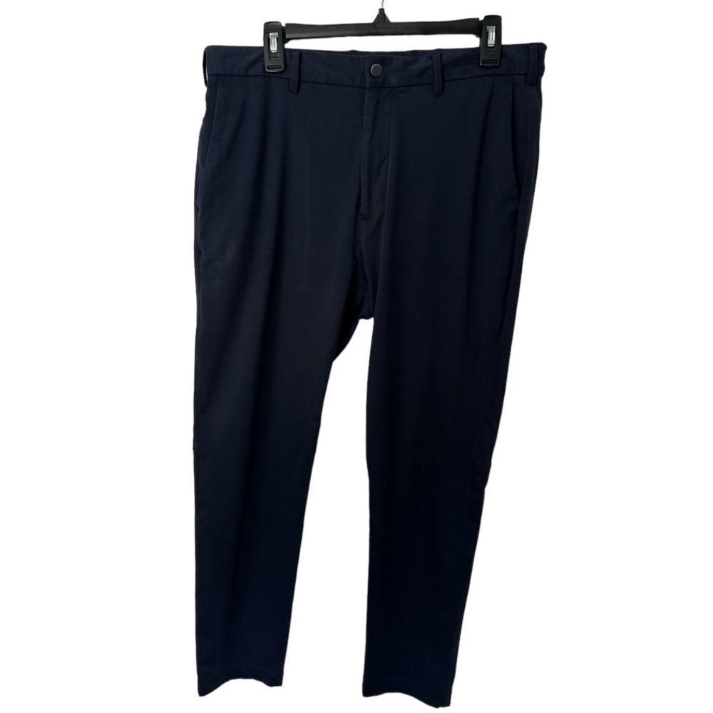 Banana Republic men’s  Slim Fit Refined Utility Pant.